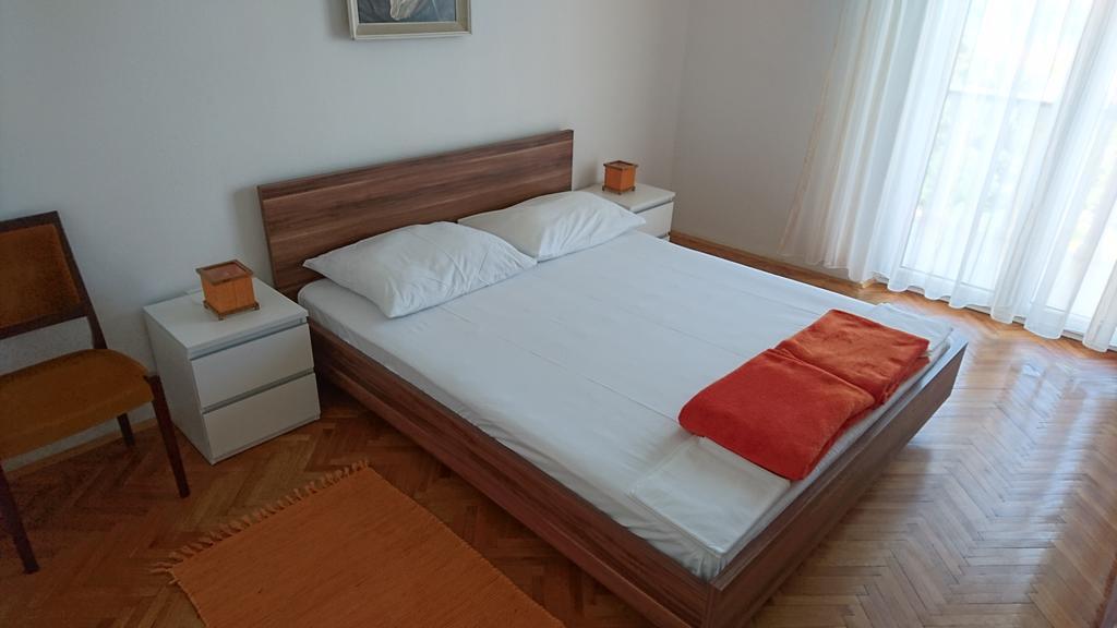 פג Apartments Anastazija מראה חיצוני תמונה
