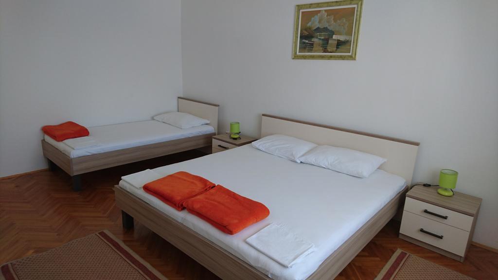 פג Apartments Anastazija מראה חיצוני תמונה